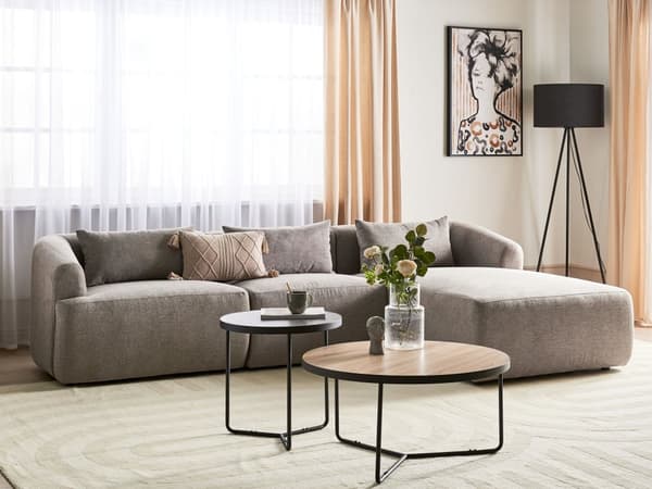 Venstrehånds 3-seters hjørnesofa Taupe stoffpolstring Skinnearmlener Ekstra puter Minimalistisk moderne stil