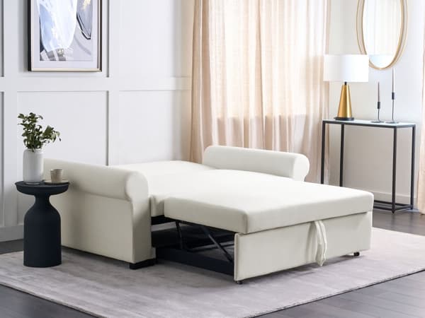 Sovesofa i kremfarget polyesterstoff med 2 sitteplasser og uttrekkbar sovesofa i retrodesign
