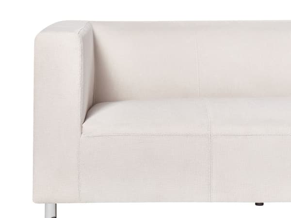Sofa med hvidt Chenille stofbetræk til 3 personer med sølvfarvede metalben i moderne stil