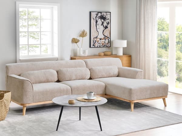 Kulmasohva kolmelle chenille verhoilu vasen beige koristetyynyt puujalat moderni tyyli