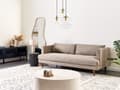 Miniatyrbilde 2 av 11: Sofa Lysebrun Stoff 3-seters Polstret Ryggputer Mørk treben Stue Moderne stil