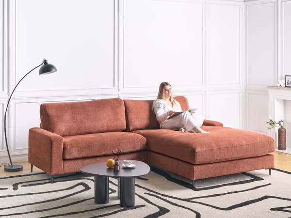 Venstrehånds hjørnesofa Rødt stoff Polyester Metall Svarte ben 190 x 272 x 83 cm Polstret rygg 3-seters L-formet Moderne stil Stue