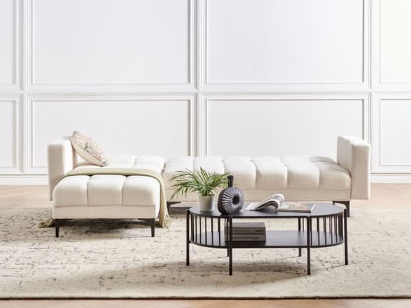 Hjørnesofa Hvit Bouclé 4-seter Høyrevendt Svarte ben Justerbart rygglene med 3 stillinger Klikk-klakk-mekanisme Moderne design