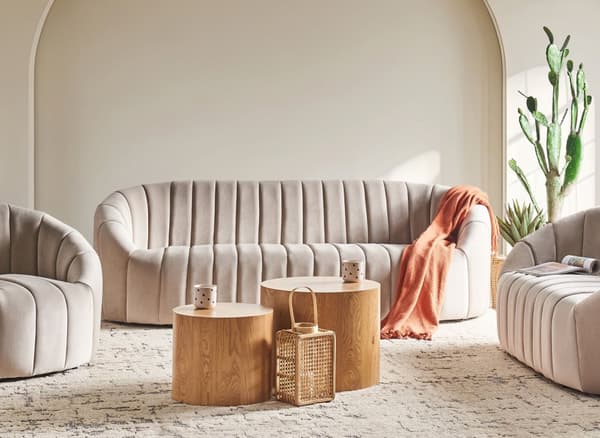 3-seters Sofa Beige Fløyel Moderne Retro Design Tuftede Seter Lav Rygg