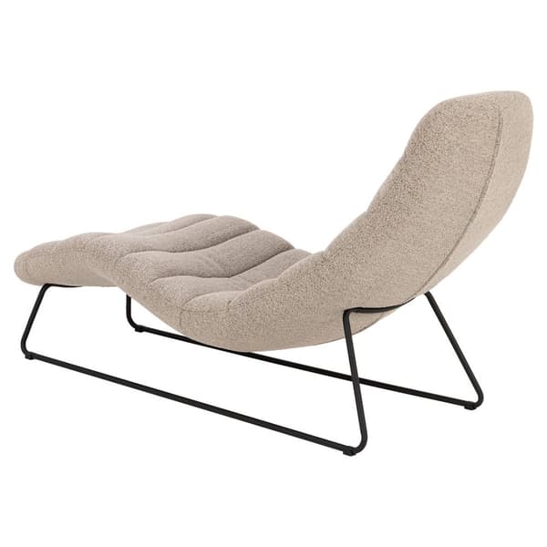 Chaplin daybed bouclé beige.