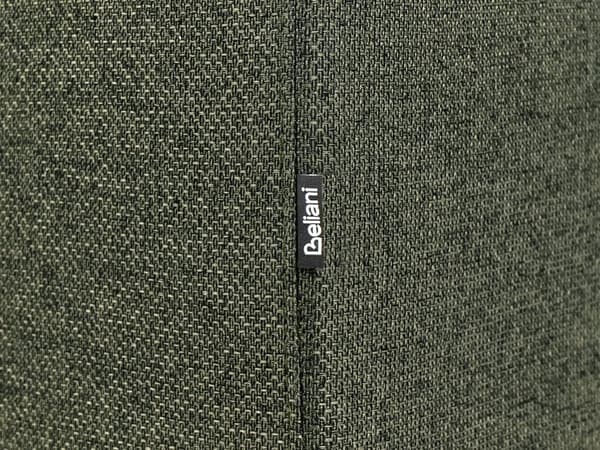 2-seters Sofa Grønt Polyester Stoff Tre Svarte Ben Polstrede Stuemøbler