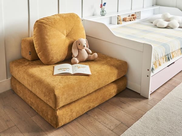 Sofa puf liggende gul polstret sofa til stuen værelse med sovefunktion pude aftagelige pudebetræk moderne design