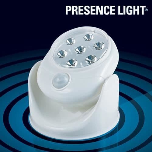 Lampa - Närvaroljus - med rörelsesensor - Vit