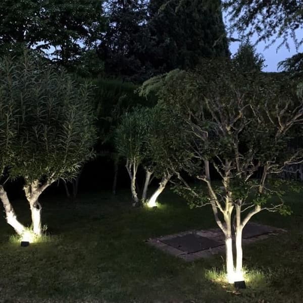 Applicera solar Led 250 Lumen med rörelsesensor och skymning IP65 AFT 08192030