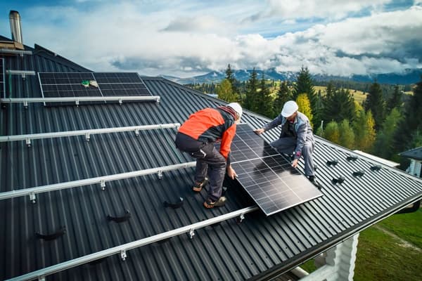 Asennusprofiili 40x40, PV-profiili 40x40, aurinkoprofiili, aurinkokisko, PV 40 alumiininen asennusprofiili L=1000mm 0% §12Abs.3USt