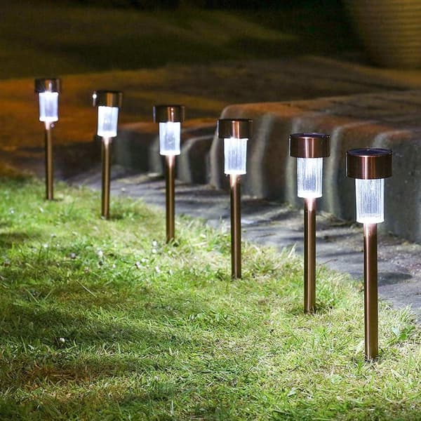 4x Solcellsdrivna Trädgårdslampor - LED