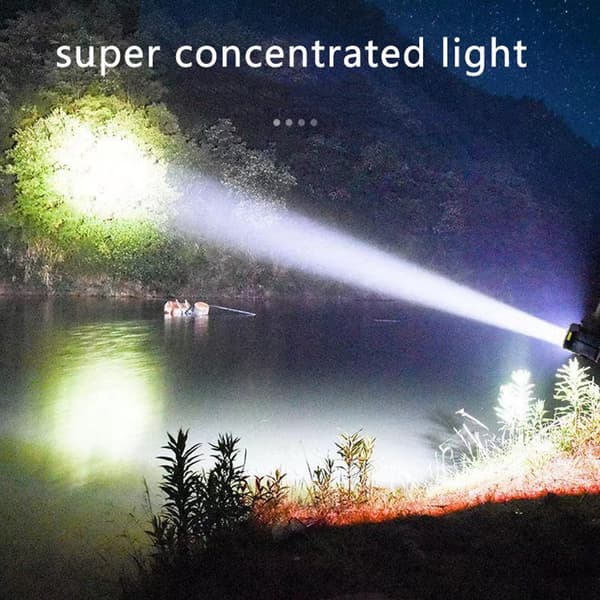 Ficklampa med Solcellsladdning 2000 Lumen Vattentålig