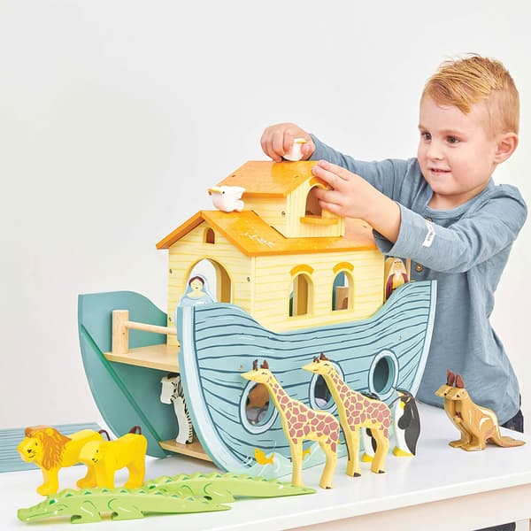Le Toy Van Naval Toy - Noaks ark trä