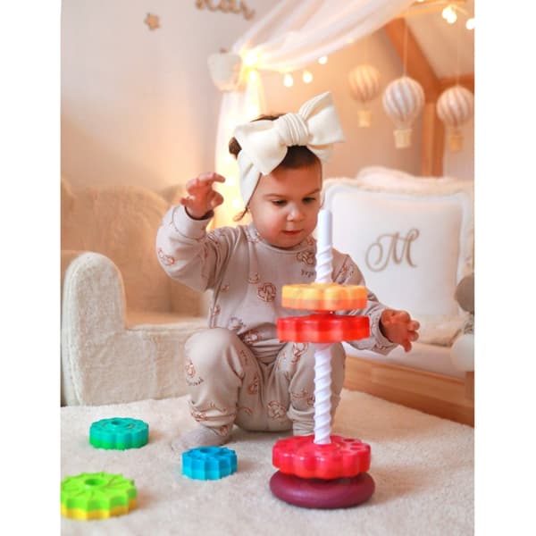 WOOPIE BABY koulutuspyramidin kierretty torni