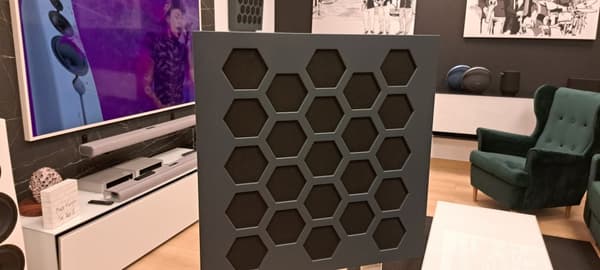 Ljudpanel av akustisk kvalitet