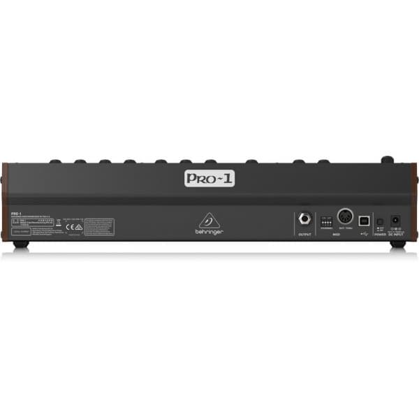 Behringer Pro-1 -monofoninen analogisyntetisaattori