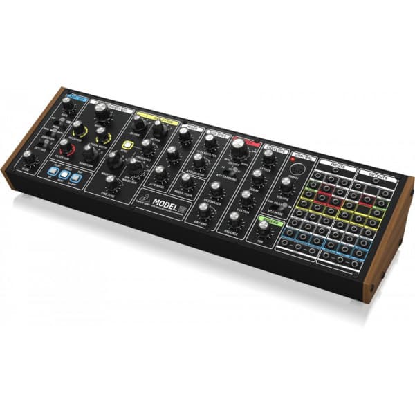 Behringer Model 15 -analog synthesizer