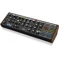 Miniatyrbillede 1 af 4: Behringer Model 15 -analog synthesizer