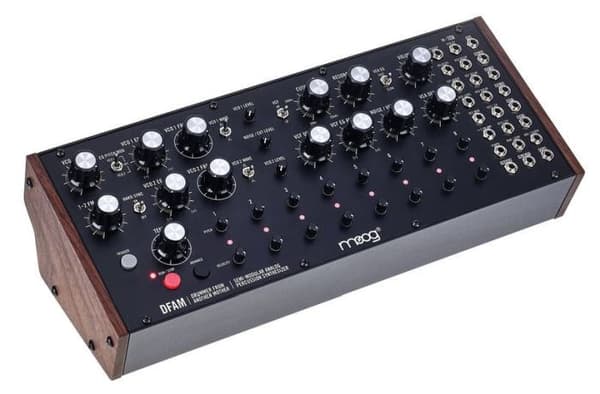 MOOG DFAM Analog synthesizer semi-modulær trommemaskine Sort