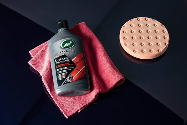 Turtle Wax Hybrid Ceramic Polish & Wax