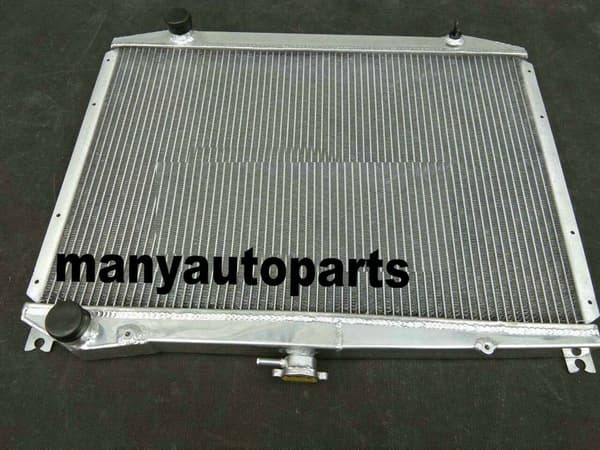 Aluminium Radiator Kit, Fuld Installationspakke, Forbedret Køleydelse, Direkte Pasform til Nissan Pathfinder
