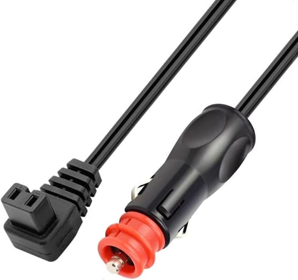 12V/24V jääkaapin DC-virtajohto 12V/24V kannettaville jääkaapeille, sopii useimpiin kannettaviin autopakastinmerkkeihin, 2m