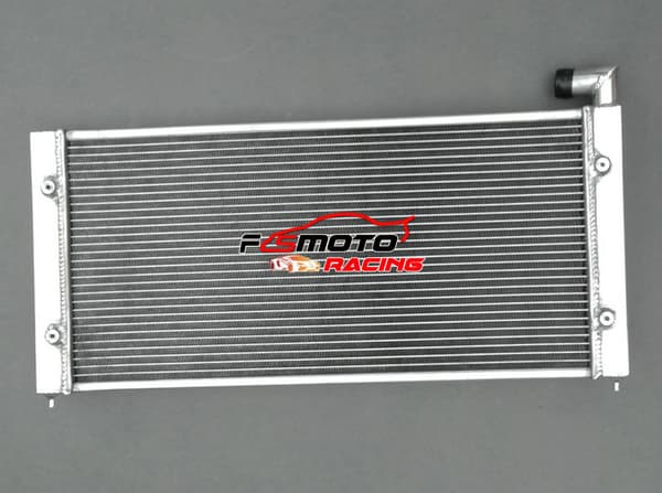 Aluminiumradiator, forbedret kølekapacitet, holdbar bygning i luftfartsgrad, præcisionssvejset design.