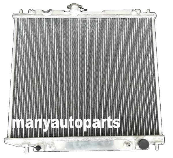 Aluminiumradiator, kraftig konstruktion, øget kølekapacitet, TIG-svejste tanke