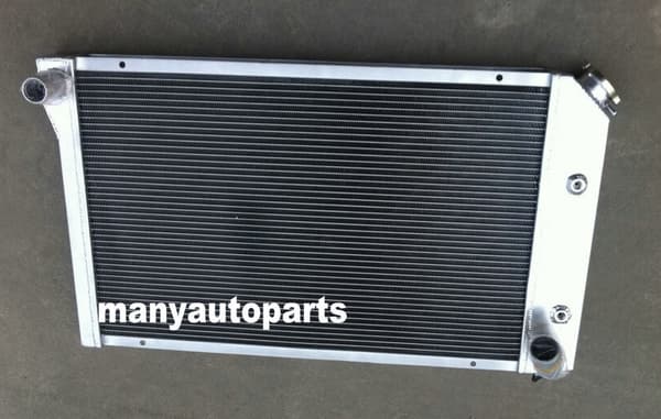 Alumiinijäähdytin, 3-ydinrakennus, sopii vuosimallille 1977-1982 Corvette, parantaa jäähdytys tehokkuutta.