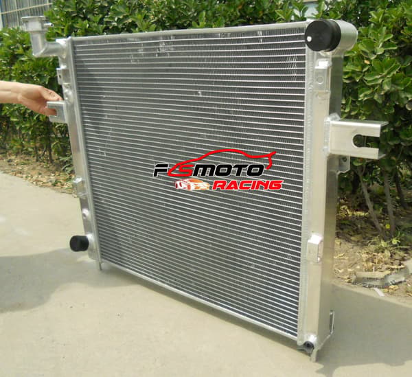 3ROW Aluminium Radiator, Øget Kølekapacitet, Holdbar Tungt Design, TIG Svejset Konstruktion