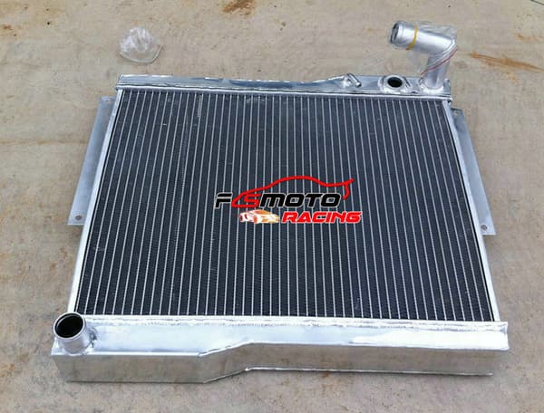 56MM Aluminium Radiator, Høj Køleeffektivitet, Holdbar Konstruktion, Perfekt Pasform til Manuelle Modeller