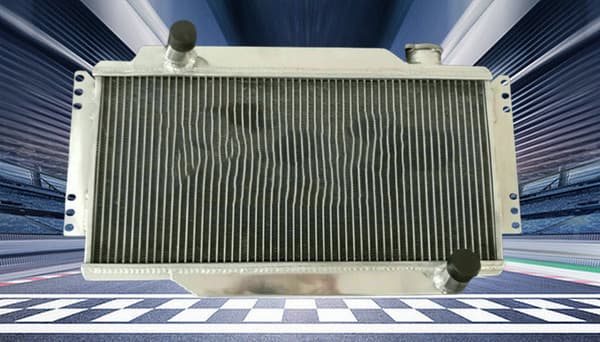 Triumph Spitfire Aluminium Radiator, Kompakt Størrelse, Holdbar Konstruktion, Effektiv Koldning