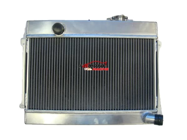 3Række Aluminium Radiator, Forbedret Kølekapacitet, Holdbart Luftfartsgrad Materiale, Præcisionspasform til Datsun 1600