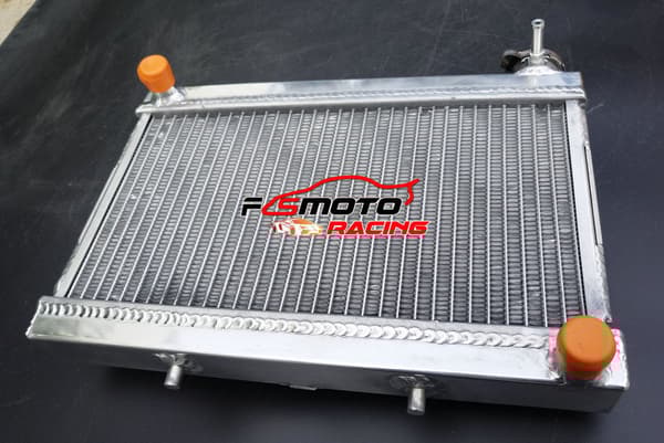 Aluminiumkylare för Honda TRX250, kärnstorlek 170 mm x 338 mm, totalstorlek 270 mm x 352 mm, kylartopp ingår.