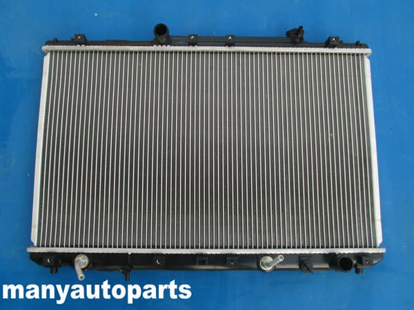 Radiator för Toyota Camry 1992-1996, Tungt Design, 40% Ökad Kylkapacitet, TIG-svetsade tankar
