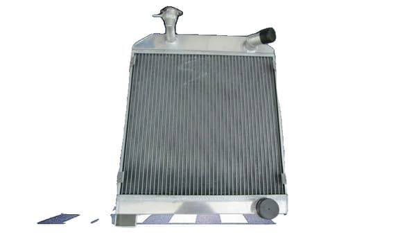 Aluminiumkøler til Jaguar MK1 MK2 S-TYPE, Kompakte dimensioner, Holdbar konstruktion, Optimeret køling