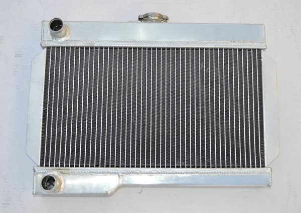 Aluminiumkylare med fläkt, passar 1962-1974 MG B MGB GT, hög kylningseffektivitet