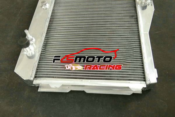 Aluminium Radiator, Kerne Størrelse 14.8"x25.6"x1.6", Samlet Størrelse 20"x27.8"x3.7", Indløbs/Udløbs Størrelse 1.25"