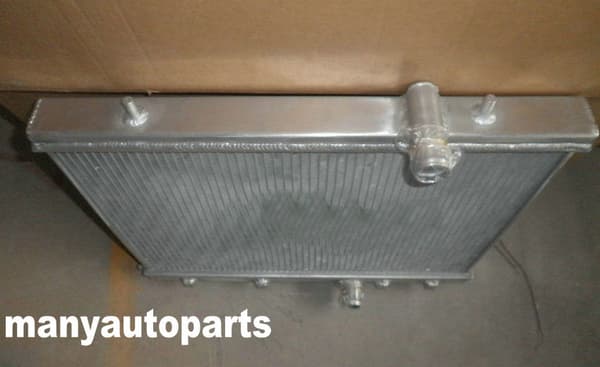 Aluminiumkylare med fläktar, komplett kylarsats, passar Peugeot 206 GTI180, 1999-2008