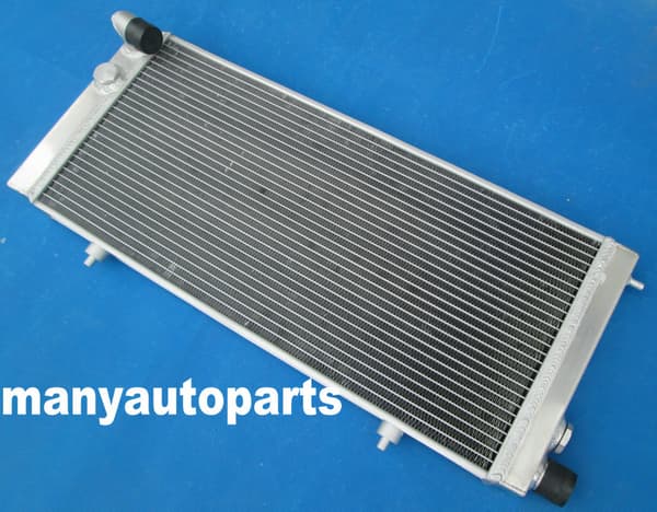 Aluminiumlegering Kylare, Kompatibel med Peugeot 205 GTI 1.6 & 1.9L, Lättviktsdesign, Förbättrad Kylning