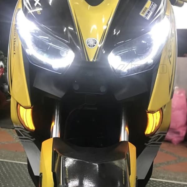 TopX BLINKLYS BLINKLYS BLIND x2 YAMAHA X-MAX XMAX 125 300 400 18-23