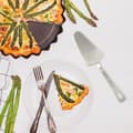 Miniatyrbild 2 av 4: Pizzaspade i rostfritt stål 25 cm Fackelmann