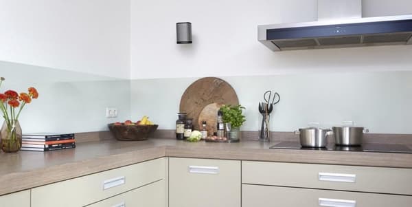 Vogel's SOUND 4201 SONOS ONE (SL) & PLAY:1 musta