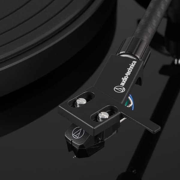 Audio Technica AT-LPW50PB, Svart