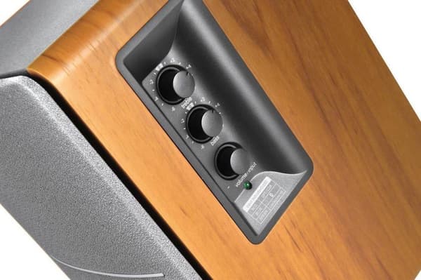 Edifier R1280DB - 2.0 bluetooth-kaiutinsarja / puu