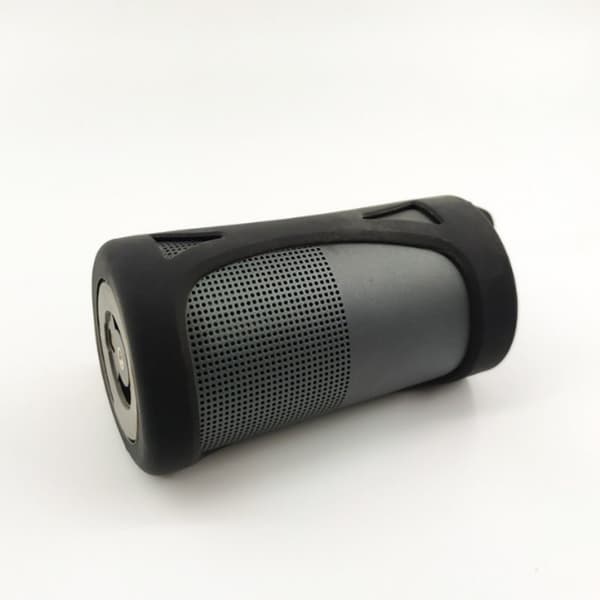INF Silikonskyddsfodral för Bose SoundLink Revolve