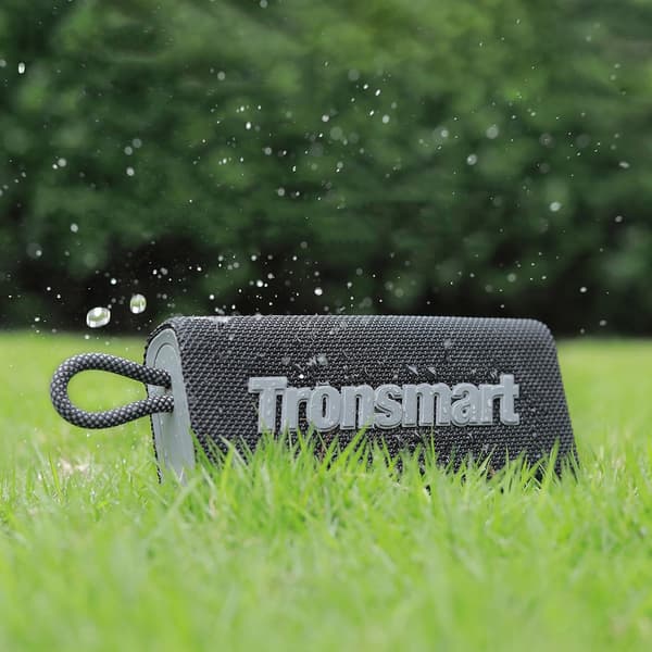 Tronsmart Trip vandtæt Bluetooth-højttaler 10W med IPX7 og lang batterilevetid - Sort