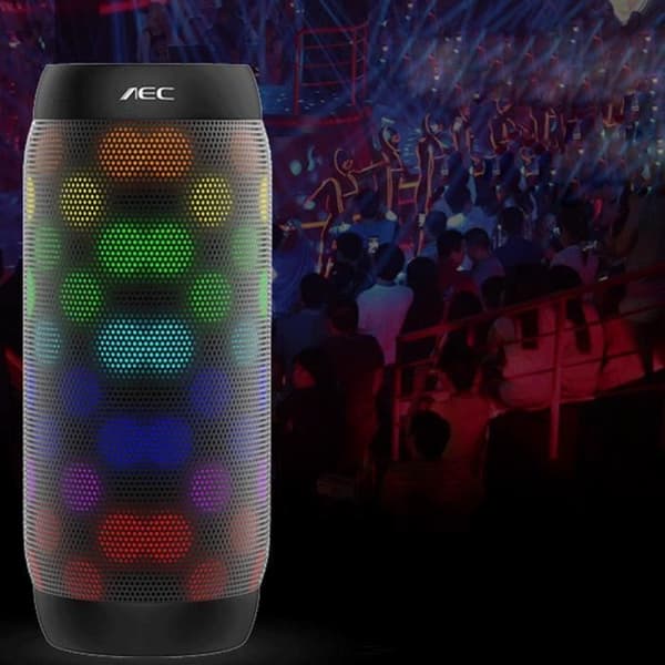 Trådlös lysande Bluetooth-högtalare Färgglad RGB cylindrisk subwooferkort utomhus