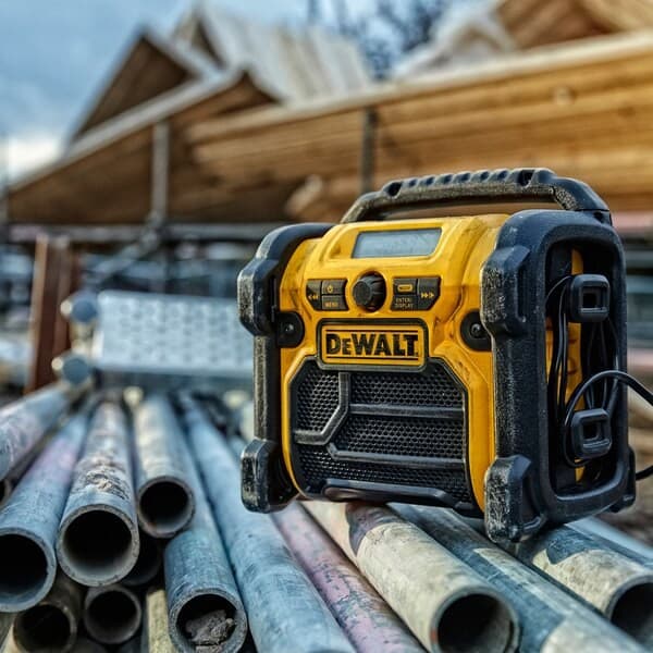 DeWALT DCR020-QW radio Bärbar digital Svart, Gul