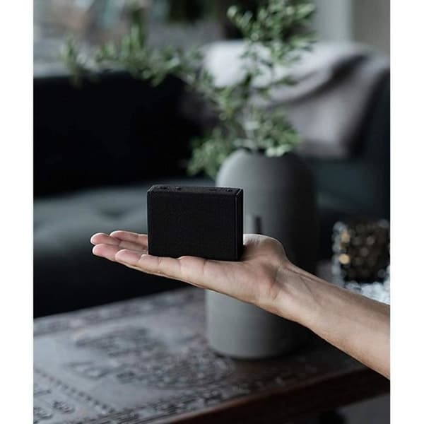 Bärbar Bluetooth-högtalare Sydney - URBANISTA - Vit - Vattentät - 5 timmars batteritid - Bluetooth